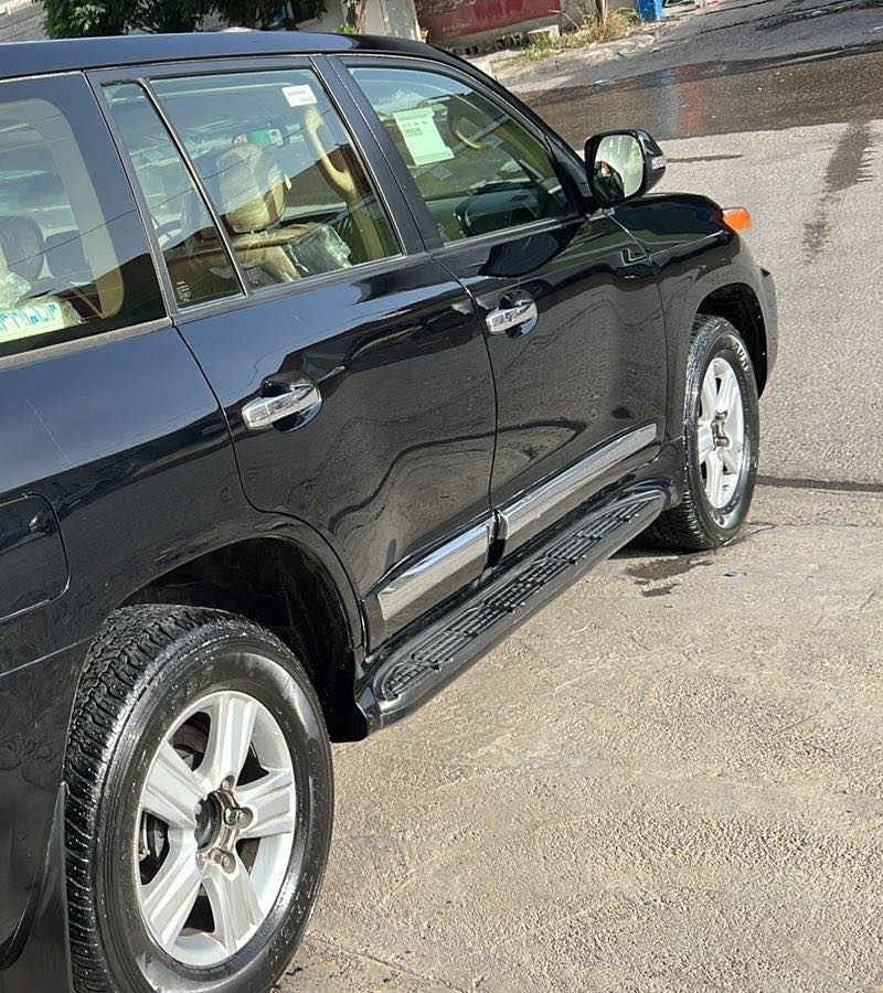 بۆفرۆشتن. ⚜️🖤⚜️للبیع

تۆیۆتا لاندکروز 2012 مواسەفات GXR 

فول مواسەفات برێمی 1/1

مەکینە 6 بستۆن  بەسمە  سڵایت
ناو زەرد 
جڵد 
سەلاجه  
8 ئێرباگ

کوشن جلد و کارەبا  شاشە و کامیرە 
تەبرید مەرکەزی  بەغی ئاو  ECO
ئاوێنە شەفت  لایت زینۆن 
حاسەی پێش و پشتی 
سوکان ڤۆلیۆم  تحدید سورعە  قوفڵی ئەکسل 

چوار تایەی و ویلی نوێی لەژێرە 
سەنەوی تازەیە بەناوی خۆمەوەیە  
تا 2030
هەزەی تازەیە ت
هیچ مەسرەفێکی تێدانیە 
دەعامی بۆ دەعامی بەشەرت 
ماباقی هەموو گیانی بەشەرت

سعر /في التعليق يتم الرد فورا على المسنجر ✍🏻

نرخ/ لە کۆمێنت بنوسە یەکسەر وەڵام دەدەیتەوە 📮

ژمارەی خاوەنەکەی 
***********
