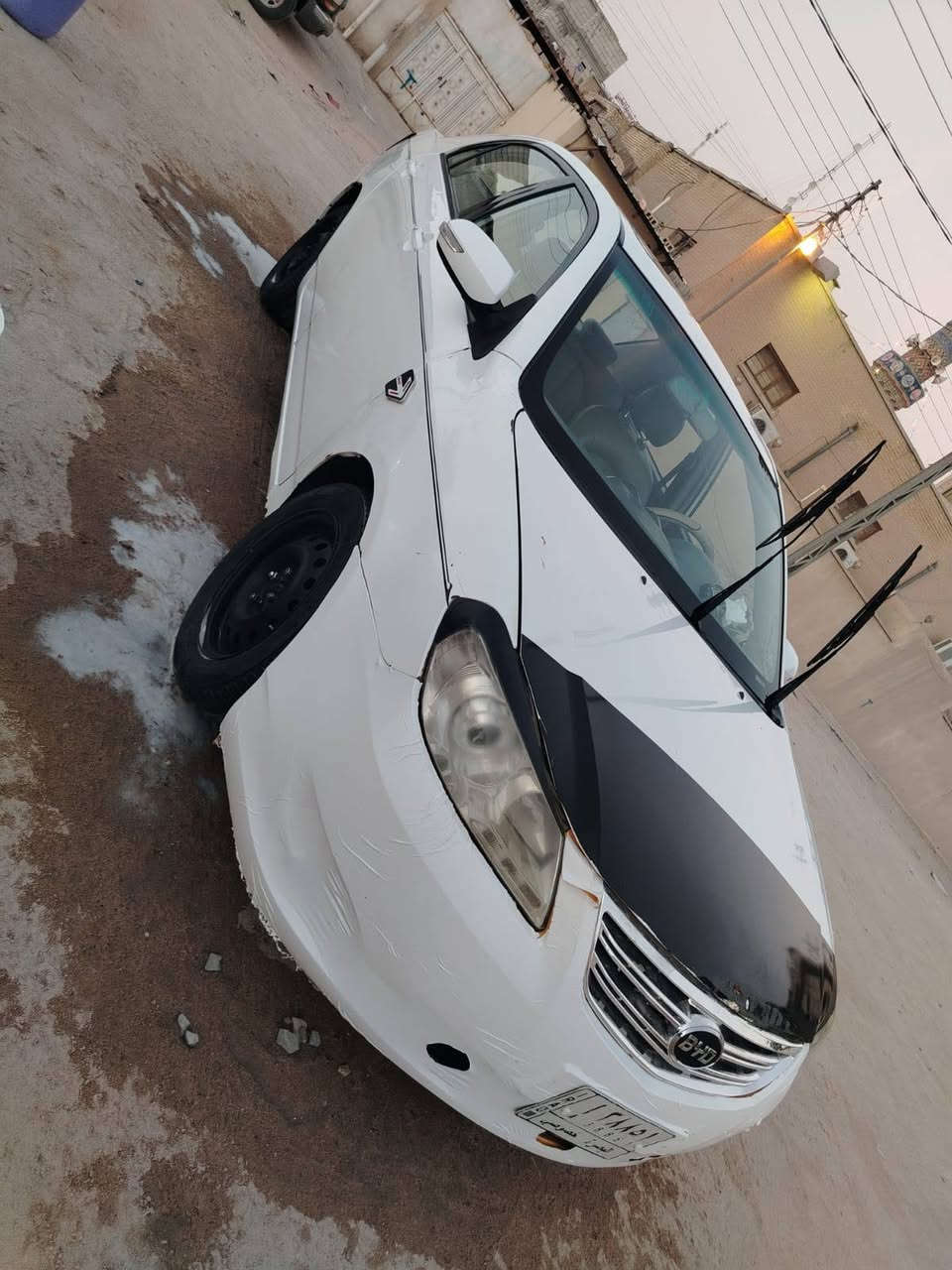 بيوايدي مديل 16 سياره رقم بصره راعيها موجود اقصاط بس تسديدها بطيئ مطلوبه للمصرف سياره حلوه وجاهزه للبيع مكانها بصره هذا رقمي *********** سعرها 22ورقه
