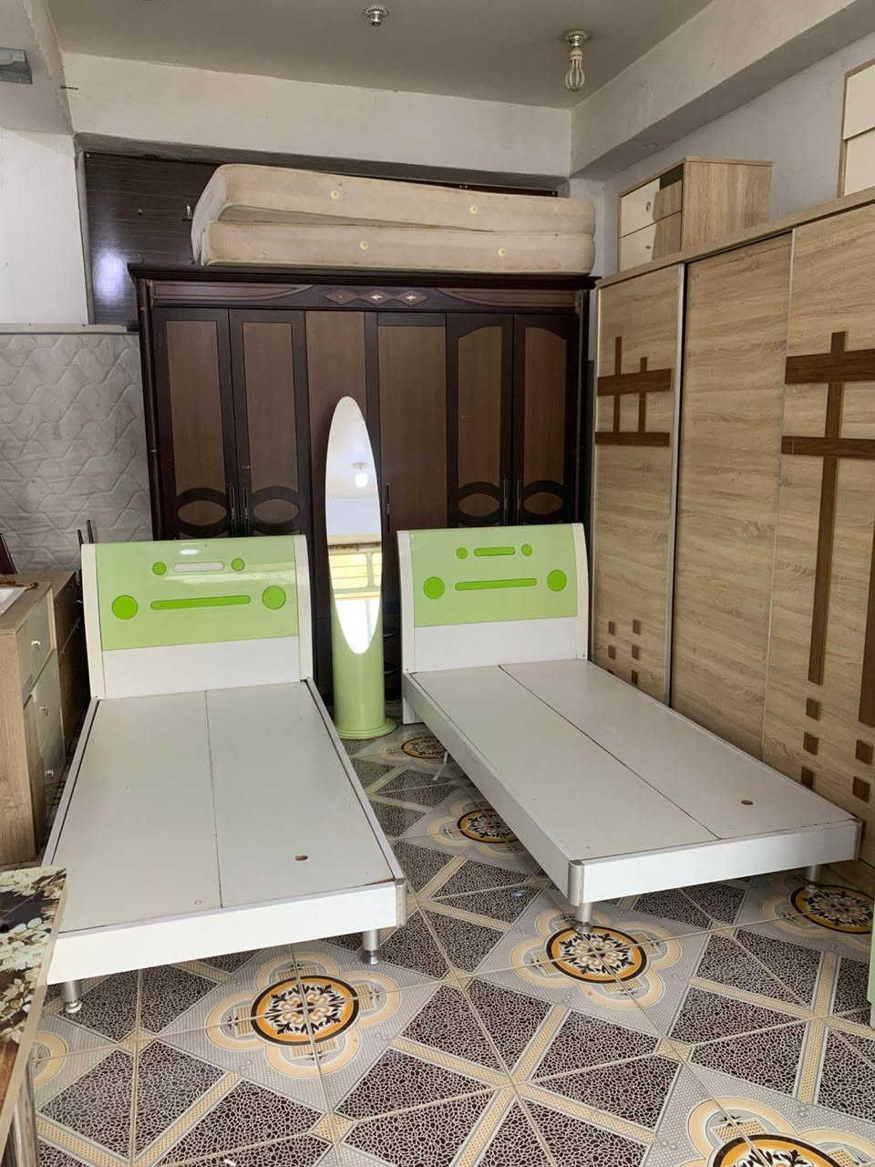 غرفه شبابيه نظيفه
مستعمله شي قليل
بسعر مناسب
حي الشرطه مقابيل مجمع البيت الاوربي
‏‪078-297-00075‬‏ ابو نور


**إذا كنت صاحب هذا الإعلان وتريد حذفه لأي سبب، رجاءا أرسل رسالة إلى الدعم الفني**