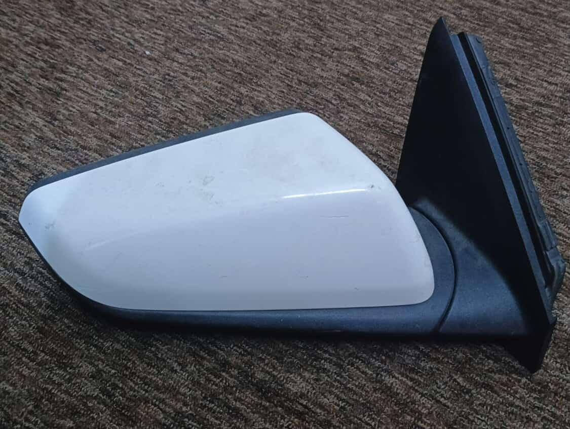 السلام عليكم
امراية ايكونكس م 2024 ترهم ع جميع المديلات الحديثة 
السعر 90 $ تفصيخ
رادار ماليبو مال امراية يصير بالدعامية الخلفية م2023 ويرهم ع المديلات الحديثة السعر 50 $
الفسفورة مال ايكونكس زوج 20 $ 
ترهم ع جميع المديلات الحديثة 
شباج امامي كامل ( عطّر ) ايكونكس مال RS 
الاصلي سعر 90 الف 
شباج كامل مال ماليبو الاصلي 
سعر 60 الف 
جامة  المثلثة ( السمجة )مال كديلاك صفحة اليمنى ( XT6 ) السعر 100$ كاملة
ابلوجكتر ايكونكس م 2024 
سعر 30 الف صفحة اليسرى 
ربل دبل ايكونكس سعر 10 الف 
ابكانة جاملغ أمامي سعر تصير خلف الجاملغ سعر 10 الف 
الرقم / *********** 
اتصال أو واتساب
العنوان / بصرة
