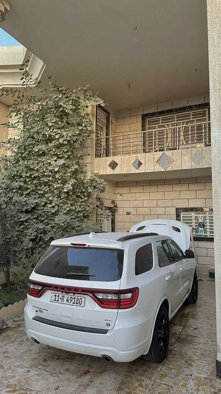 دورنكو 2020 GT بيع فقط وارد امريكي حادث جاملغ وبنيد مبدلات فقط باقي كله كفاله لا شواصي لا رصعات ولا شخوط ولابارد
المواصفات فول عدا فتحه
1-كشنات تدفئة امامي و خلفي 
2-اشاير بالمرئ 
3-هيترات بالمرايات 
4- اتو دم تعتيم بالمرايات
5-كشنات جلد داخل شامو
6-جنطة كهرباء
7-تشغيل عن بعد
8-منظومة زنون شادلها
9-سبعه راكب
10-خزن وضعيات للسايق مع ترحيب
11-شفتات بالستيرن
12-تدفئة ستيرن
13-توقف ذاتي
14-فور ويل
(بساتم 14 ) رقم بغداد بأسمي مشروع وطني سياره جديده وجاهزه ما بيه نقص ماشية 92ميل 
مكان السياره العماره المركز 📍
رقم شاصي : 1CARDJDG8LC339388
السعر : 210 ورقة 
الرقم : ***********
