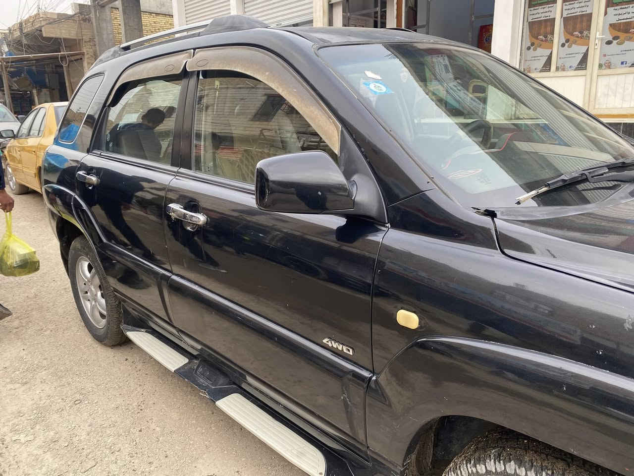 سبورتج للبيع موديل ٢٠٠٧رقم بغداد دولي بأسمي 
كفالة من الضربة وعيب شرعي وكص ونقل 
جاهزة من كلشي هاي نظافة كدامكم تخم تاير حدادية جاهزة
السعر ٨٧

‭٠٧٨٦ ٢٨٦ ٧٩٨٦‬
