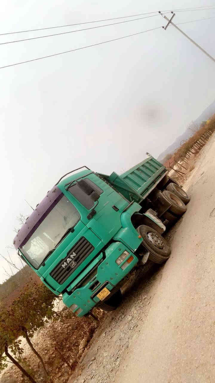 مان تكا بيلاد قلاب موديل ٢٠٠٤ مكينه ٤٦٤ كير ريتادير  مجموعه ي  شير  هه موي بشرت   عنوان دهوك رقم تلفون ***********
