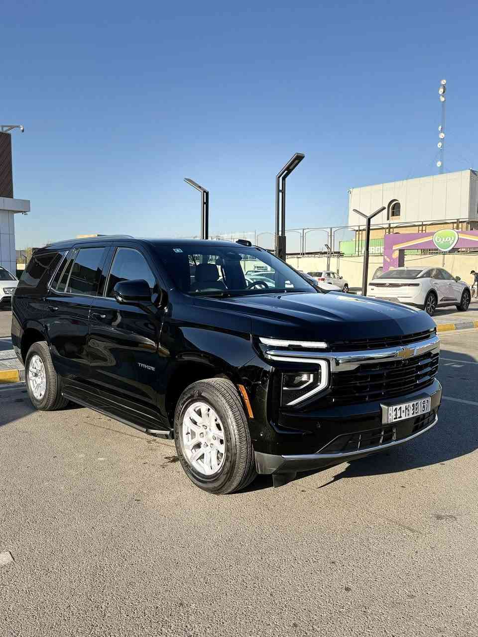 السلام عليكم 
تاهو Ls موديل 2025 
رقم بغداد
السياره خليجيه وكاله المنصور مكفوله كفاله عامه من الصبغ والبارد والدبل كود وكافه العيوب المصنعيه 
شاشه كبيره 
گير تعليك
ماشيه 30 الف وقابل للزياده 
تبديل الزيت كله بالوكاله 
السعر 58 الف 
عنواني بغداد زيونه
***********
