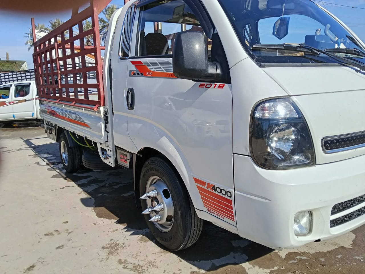 للبيع فحل موديل ألفين وتستعش مكفول كيرومحرك تبريد تدفئه رقم بغدا د بأسمي تحويل ثاني  19434017 078
