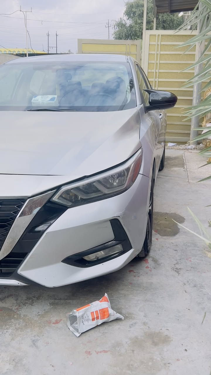 نيسان سنترا موديل 2021
فئة SV
تحكم سرعة كروز 
رادار امام خلفي 
منظومة زنون
شاشة تدعم كاربلي
سيارة حادث امريكا فقط 
جاملغ بنيد بدون شاصي شرط الفحص
السعر المطلوب 125 وبيها مجال 
اي استفسار الاتصال 
***********
