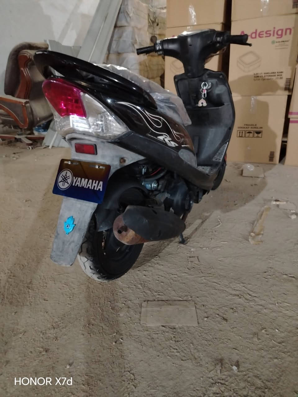 السلام عليكم دراجه ماكس للبيع كفاله عامه شلع ومعدل مكان عماره ابو رمانه سعر خاص ***********
