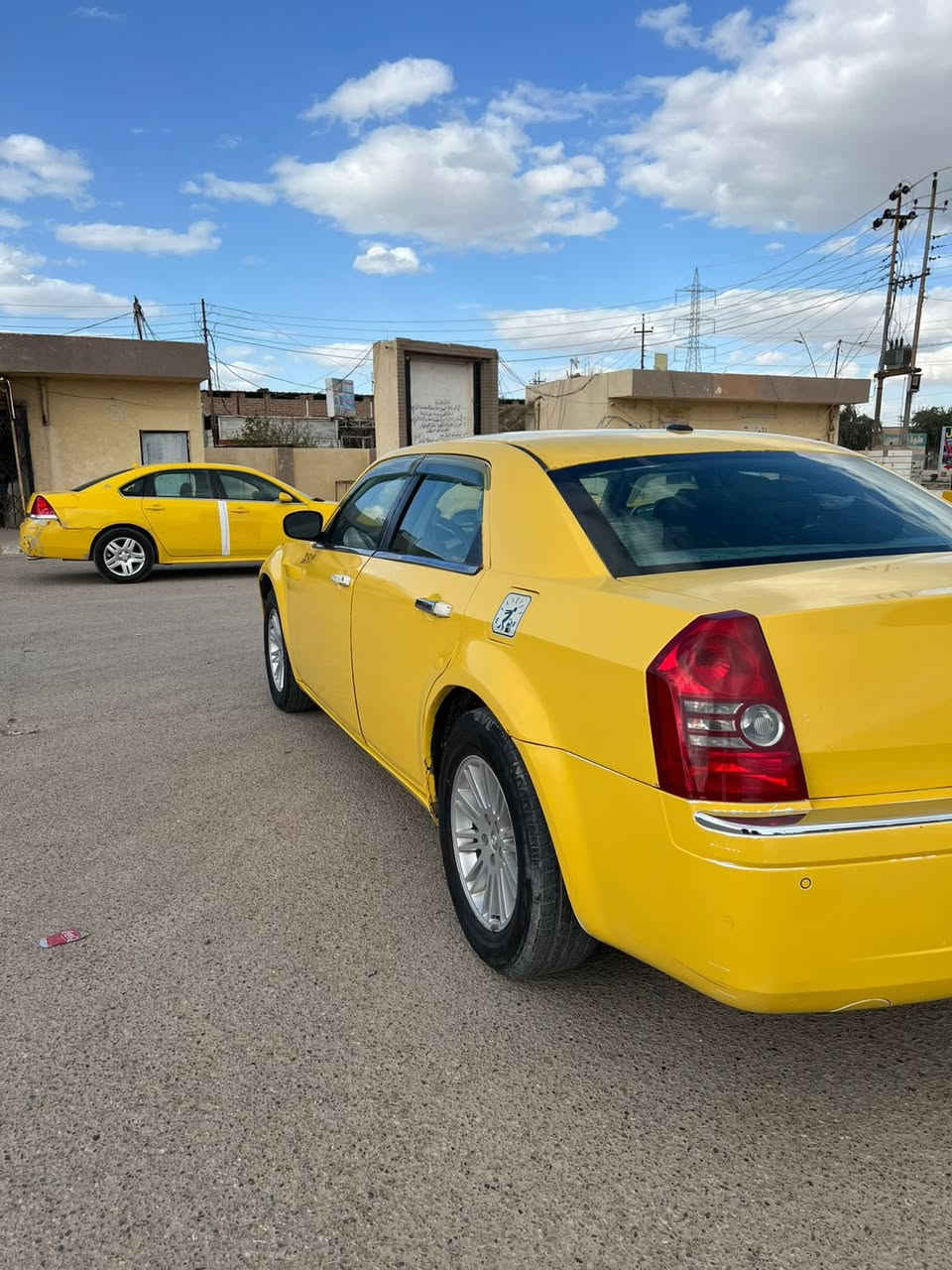 سلام عليكم /مكلف بنشر
رمضان كريم اوباما موديل 2009رقم بغداد دولي بسمنه
مكينه جديده قبل شهر شدينها الصدر 80بل ميه حادثه جاملغ وبنيد بدون دواخل  السياره يرادله صبغه تخم تاير 
خطه سامراء بغداد الاستفسار (‭0770 107 8113‬)مكان السياره سامراء /السعر(95)بيه مجال للشراي
