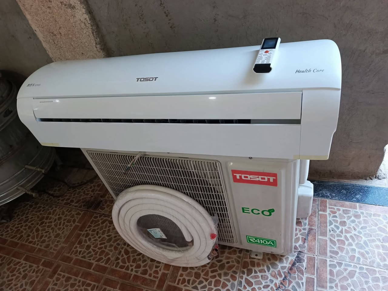 توست طنين غاز 410 شرط نظافته ٩٥% غاز عله وظع الشركه تدفئه تبريد  كله عله وظع الشركه وعل ظمان التشغيل السعر 600للتواصل عل رقم او الخاص ***********
