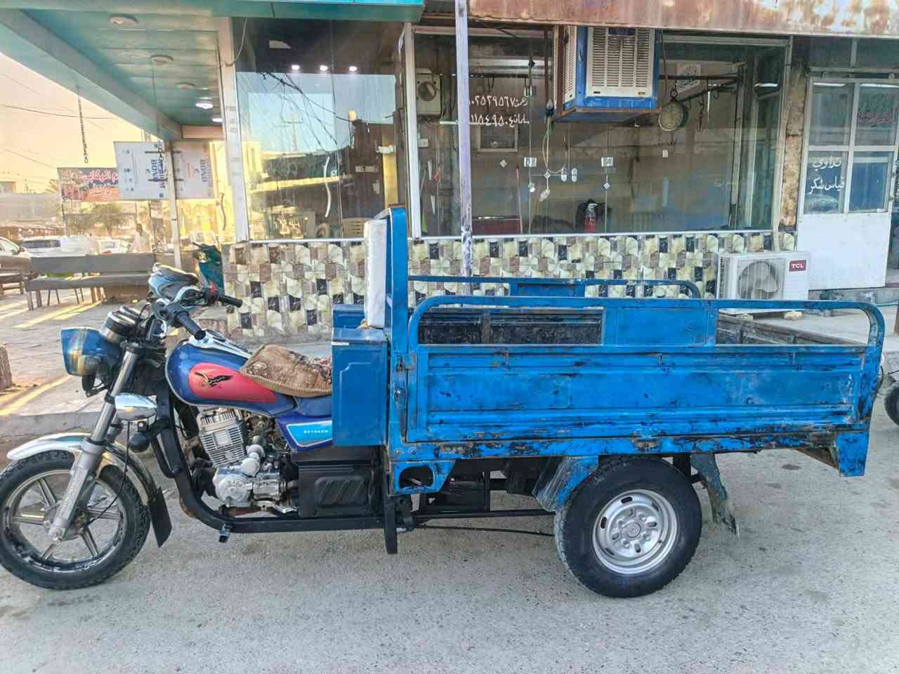 السلام عليكم ستوته لبيع مديل 2016محرك 19مكفوله كفاله عامه اي نقص مابيه اوراق اصولي ستوته مال جناي ربع ماذب عليه كهربائية كله شغاله نكر سلف اي نقص مابيه تخم تاير خلفي مكان بابل الشوملي شراي يخابرني بيه خير ويدلل ***********
