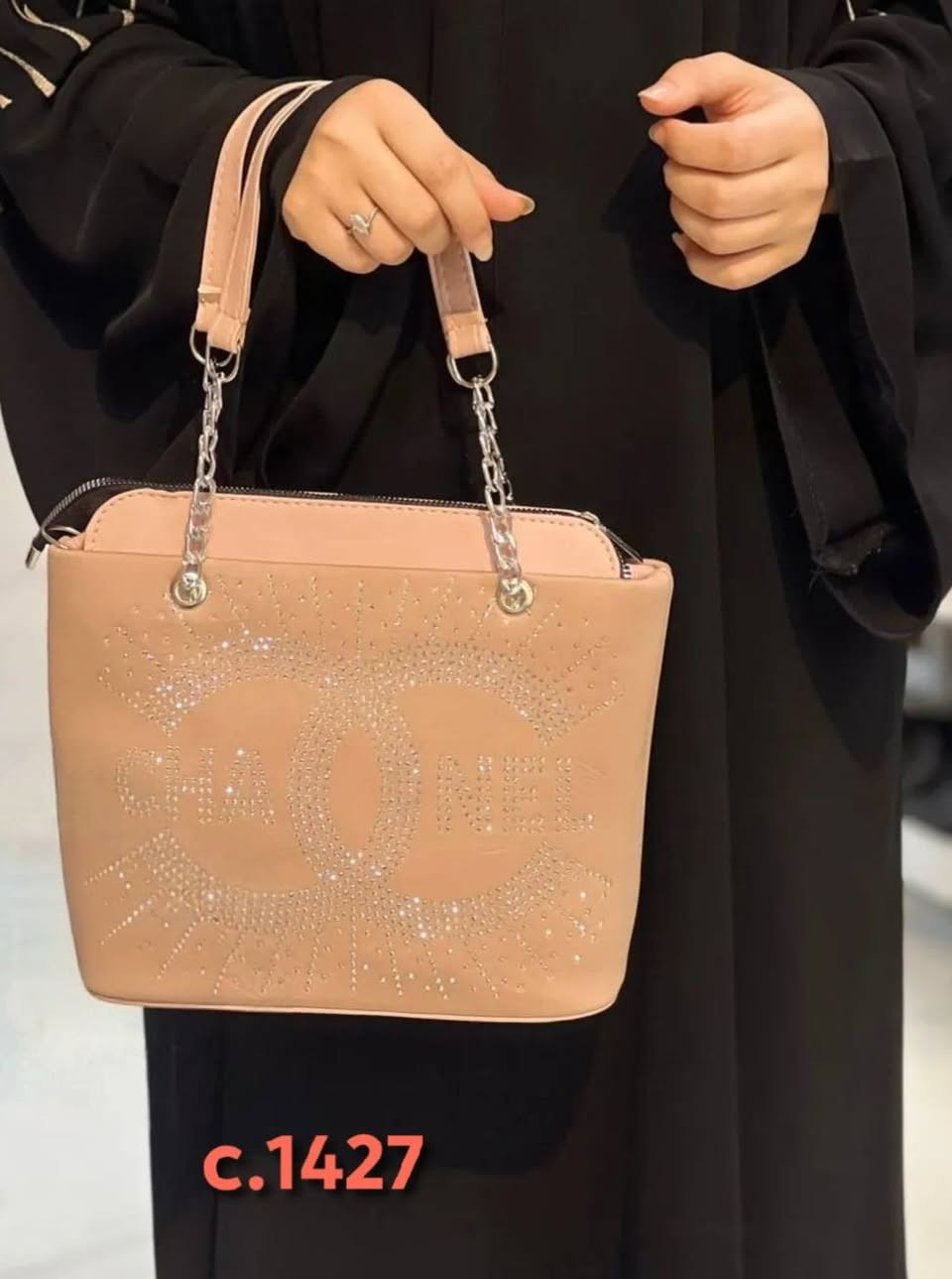 ✨️ جديد.فينيسيا ✨️ New Venesia ✨️
✨️👛 حقيبة نسائية كشخة  😍👌
✨️ السعر 6.000 فقط ✨️


**إذا كنت صاحب هذا الإعلان وتريد حذفه لأي سبب، رجاءا أرسل رسالة إلى الدعم الفني**