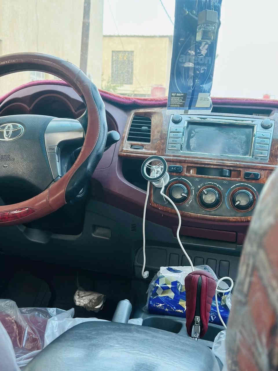 السلام عليكم مـטּ رخصه لادمن سياره فلاونزه 2014 كير اوتماتيك بيها ضربه بلجاملغ الخلفي ومصلحه مكينه بيها بدياه تنقيص
السعر 190 وبيها مجال بسيط حق الجيه العنوان البصره الدير
***********
***********
