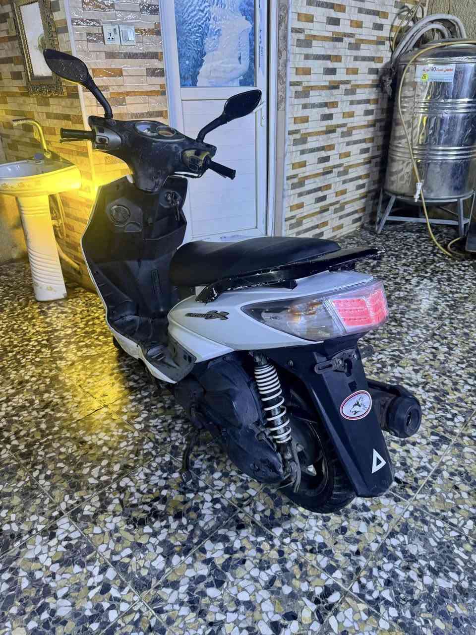 سلام عليكم سكنس فحل نوزل خطين للبيع دراجه كامله كلهه شغاله مابيهه نقص شلعه ومعدل نكره سلف بكل وقت خير من الله السعر ٦٠٠ مكاني البلديات
‭٠٧٧٢ ٧٦٣ ٨٧٠٦‬
