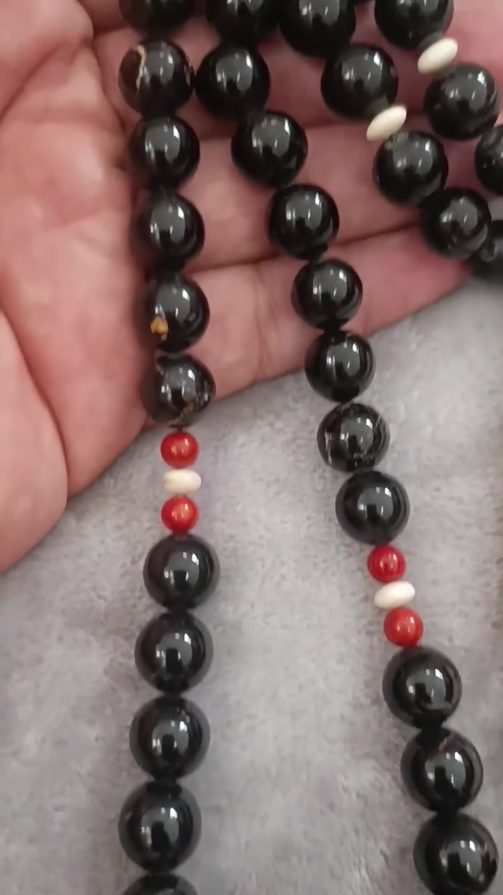 يسر بحر احمر ٤٥ حبة مميزة


**إذا كنت صاحب هذا الإعلان وتريد حذفه لأي سبب، رجاءا أرسل رسالة إلى الدعم الفني**