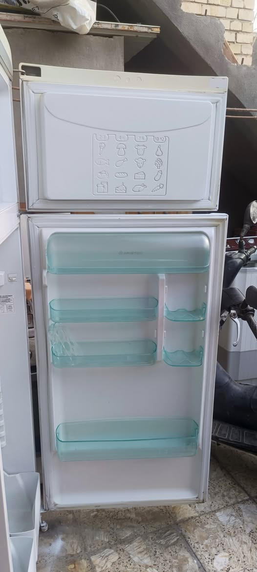 غراض للبيع مكان دورة توصيل ماعندي


**إذا كنت صاحب هذا الإعلان وتريد حذفه لأي سبب، رجاءا أرسل رسالة إلى الدعم الفني**