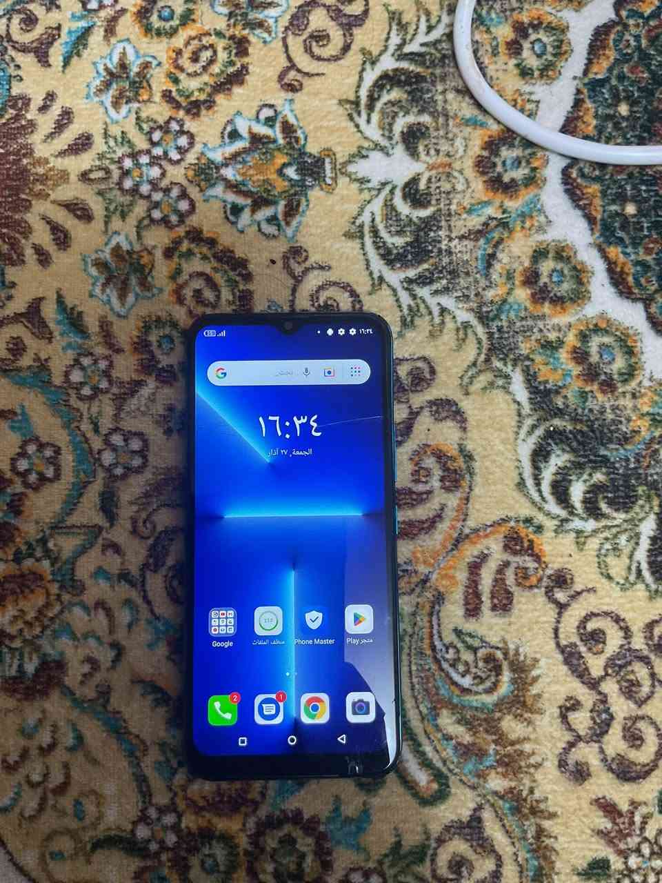 مبايل مستعمل بي فطور بشاشه سعره 50 وبي مجال بسيط مكاني بغداد حي الامين الثانيه ***********
