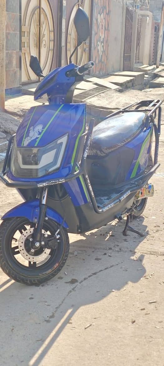 السلام عليكم اخوان ماطور للبيع نظيف بطاريات جدد خمسه من هذني دبل ماطور حيل نظيف 450 عطور بالموصل.                ***********.   ***********
