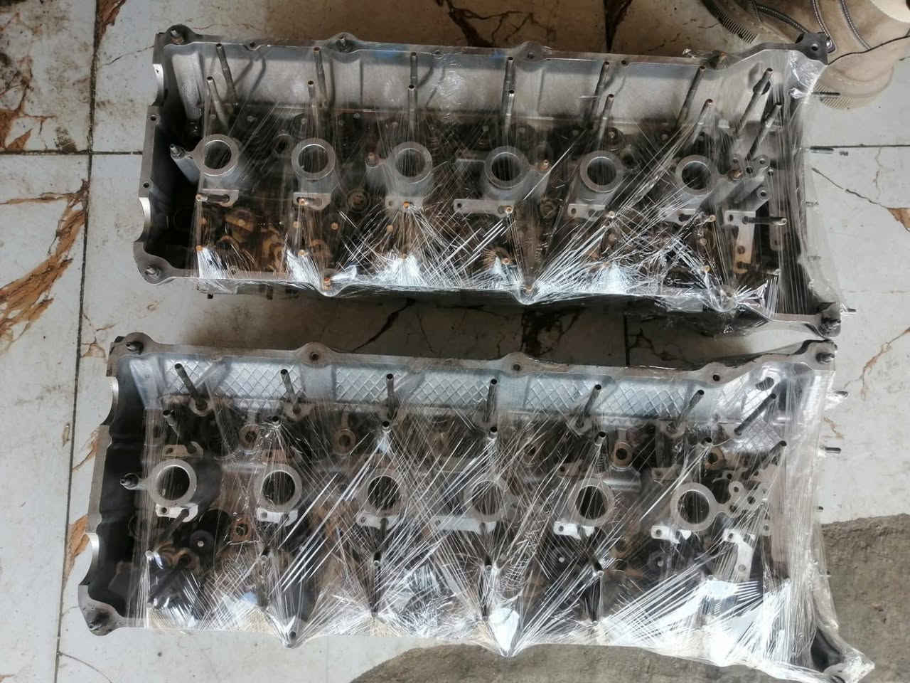 سلام عليكم
كور 525لوك واحد عدل واحد ديجيتال 
مكان كركوك لاستيك ولف كراين كبل شده 
لا فطر لاعواج شرط 
سعر اربع اوراق اونص تك قفل ؟
***********
