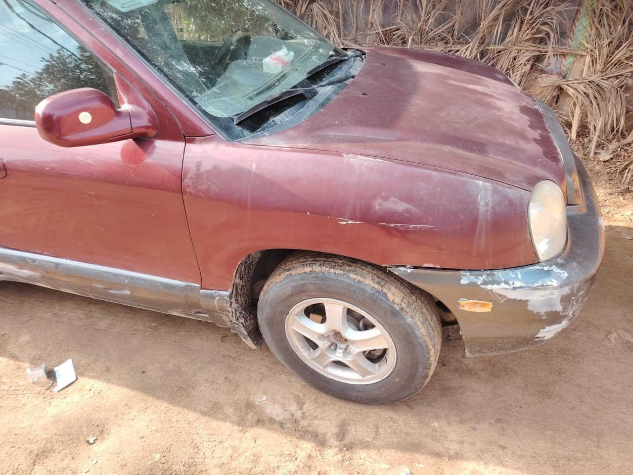 البيع سنتافي موديل ٢٠٠٢وارد أمريكي  سنوية صارلهة شهر ساقطة مصبوغة حزام  موجود واتساب *********** مكلف بالنشر السعر 55 وبيه مجال
