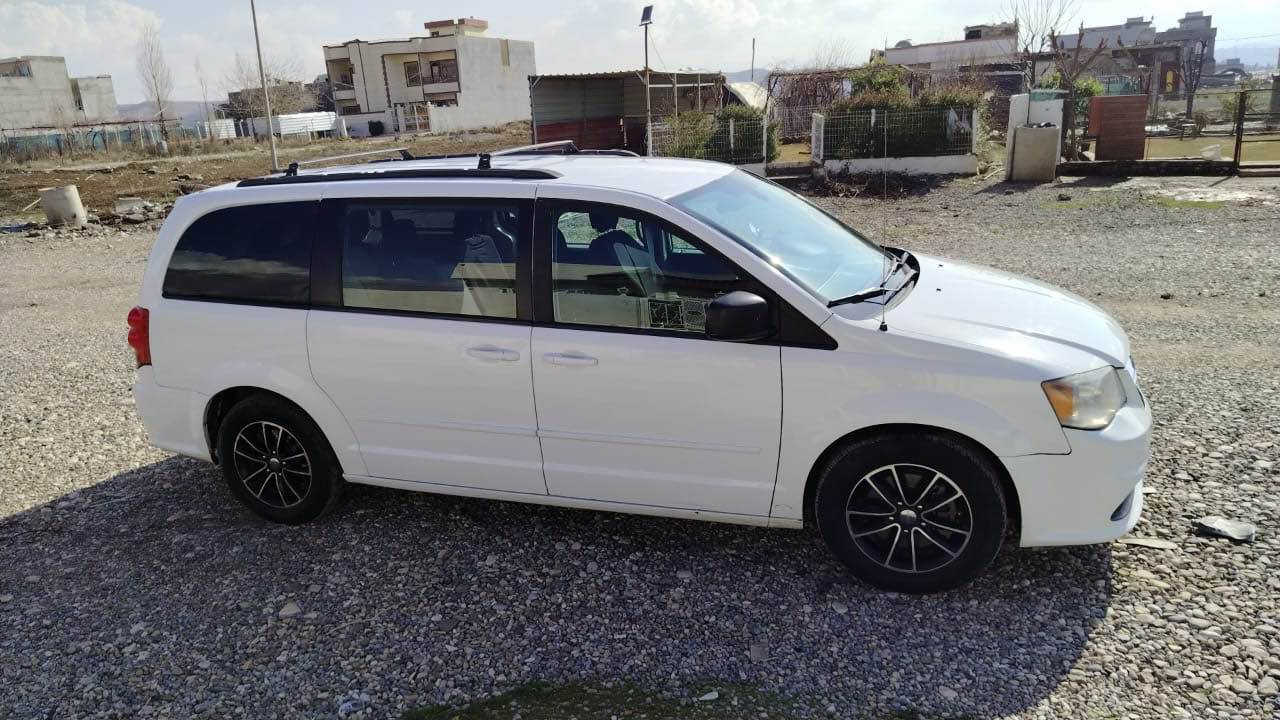 دوج كارفان
موديل2014
2قتعه صبخ بي داخلي
كيرا و مكينه شرط
ماشي300
مكينه ما مفتوح
تحويل شرط
مكان دهوك-زاخو
غرامه 8وه ر قه سه را
سعر135مجال
رقم تلفون
0️⃣7️⃣5️⃣0️⃣2️⃣1️⃣3️⃣5️⃣8️⃣6️⃣0️⃣
***********
0️⃣7️⃣5️⃣0️⃣4️⃣3️⃣3️⃣2️⃣6️⃣3️⃣7️⃣
*********** دهوك, العراق
