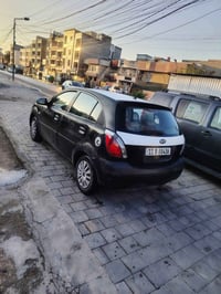 كيا ريو 2008مكفوله من الضربه فقط جراد ومصبوغه عام مكينه ١٦٠٠مبدله جديد...