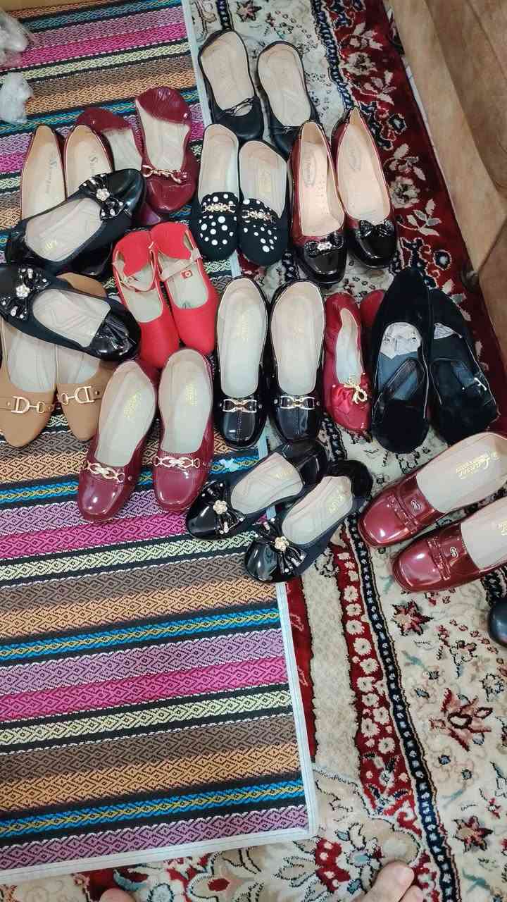 البيع الي يردهن خادم ***********
