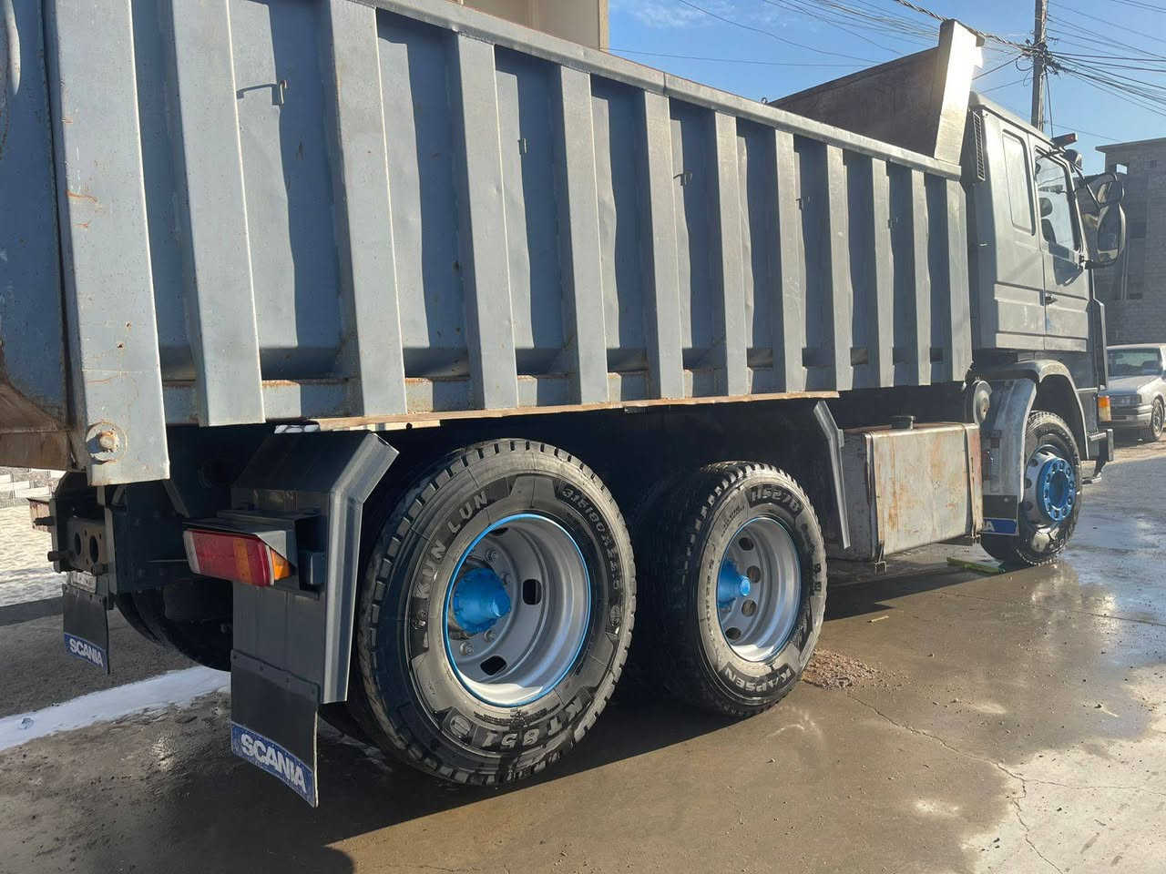 للبيع سكانية 113موديل 89نينوى ألماني حصة كاز بيها سيارة جاهزة من جوا الشغل مكينة 12ونص السعر 160وبيهامجال العنوان موصل الجانب الايسر للاستفسار الاتصال ***********.        ***********
