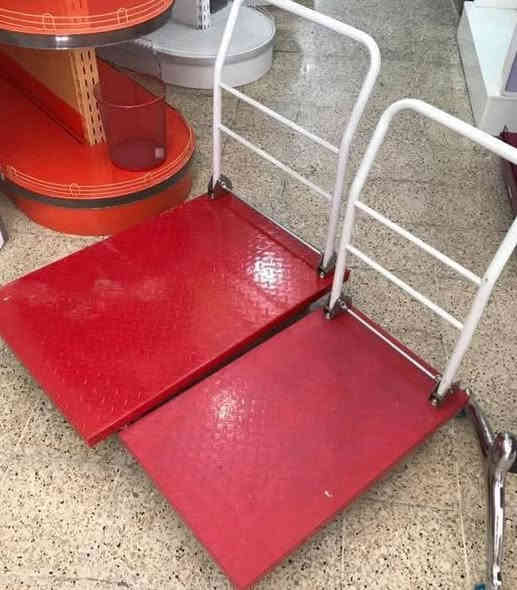 عربات خدمة مختلفة التخصصات والاحجام والموديلات
للحجز اتصل 
واتساب
***********
***********
***********
ساحة الاندلي مجاور مستشفى  بغداد الاهلي

واتساب
