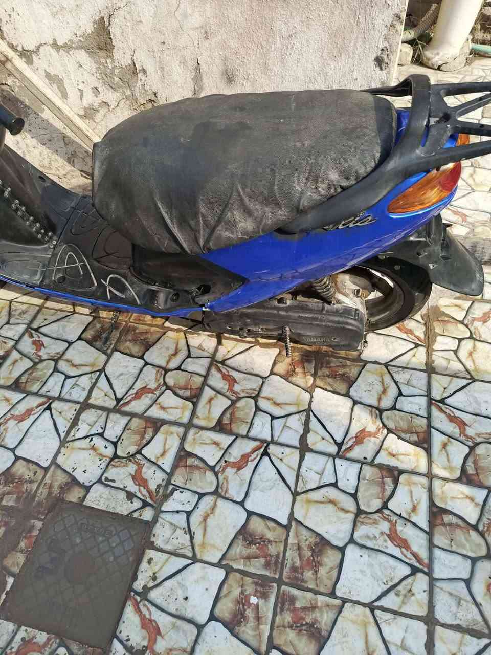 السلام عليكم دراجة اكزز للبيع الدراجة بيه كرنك السعر 150 وبيه مجال قليل المكان بابل محاويل الاتصال على الرقم *********** الدراجة نظيفه
