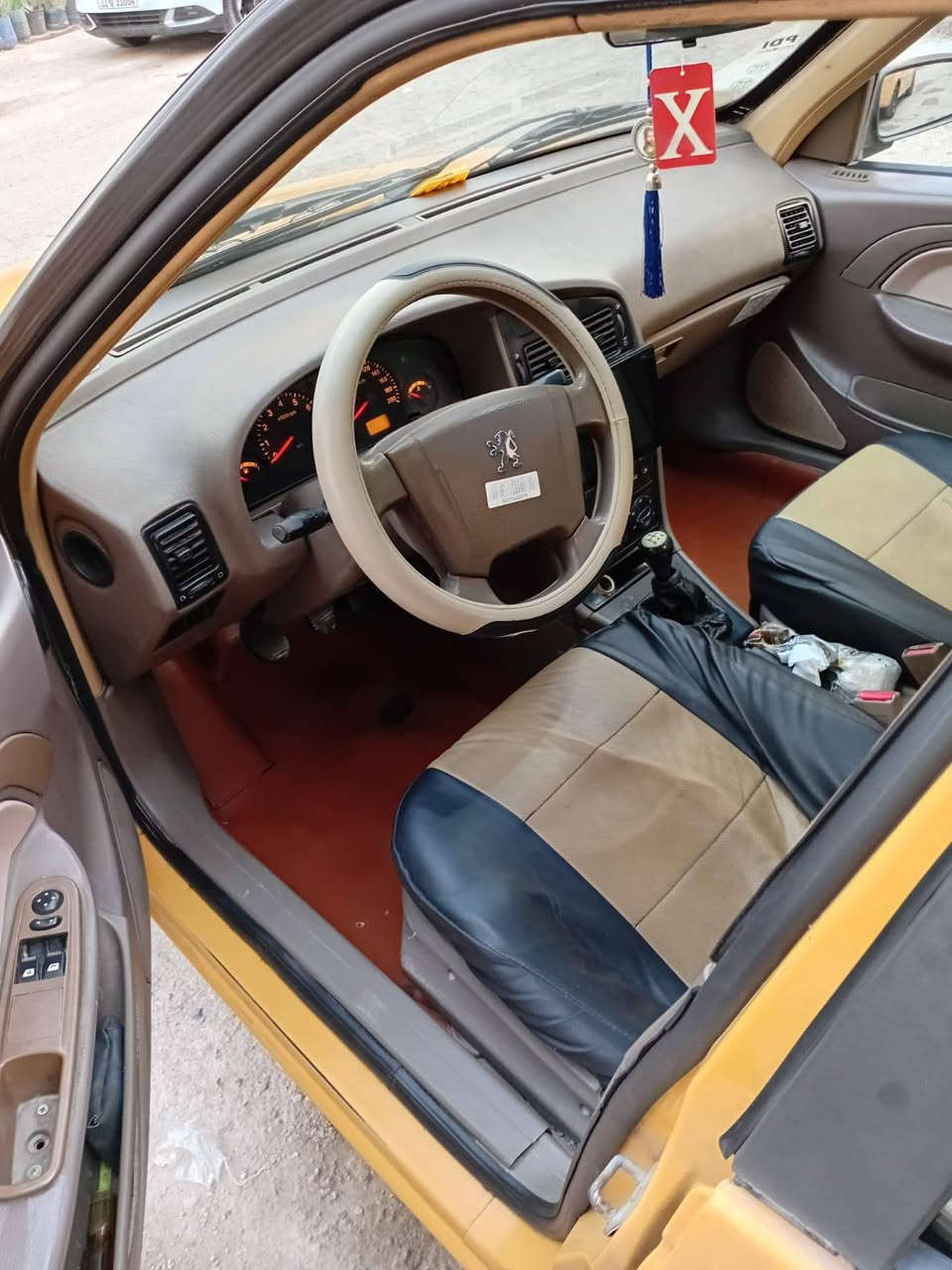 بيجو ٢٠١٦ رقم بغداد نكليزي بسمي محرك كير تبريد مكفولات ستخدام شخصي السياره جاهزه مكاني بغداد البلديات سعر٤٤ ***********
