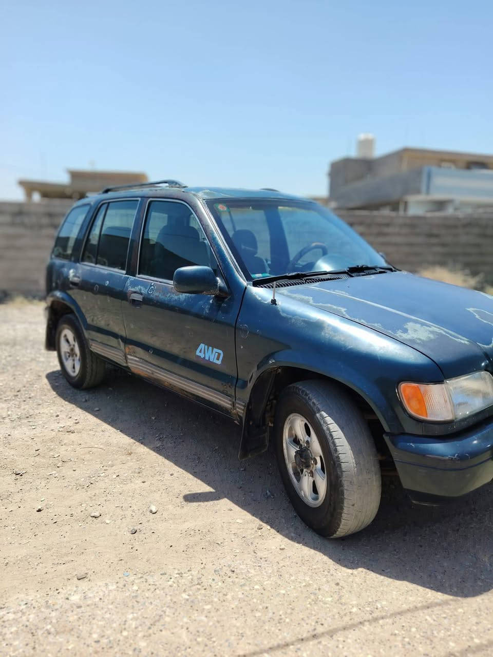 السلا عليكم للبيع كيا سبورتج موديل 93 رقم دولي بغداد سنويه 31 هزه جديده بسمي سيارة جاهزه كير مكينه بلاديات جدد صدر جديد تخم تاير ٥ويلك كب جام ٤ يصعدن وينزلن سنتر لوك كل كهربائيات شغاله لايت اشاير سكن سياره جاهزه كل نقص ما بيهه تبريد ثلج لسعر ٣٥ وبيها مجال   للعنوان بغداد بسمايه قريه 10 /‏‪***********‬‏//‏‪***********

