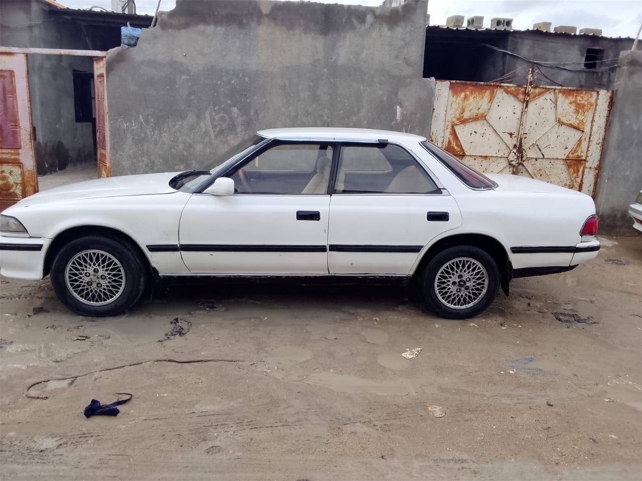 مارك گصيف للبيع
صبغ عام
محرك ونحي يبخر 
كير جديد 
رقم بصره مرحله تريد تحويل تريد وكاله 
حداديه جديده
سنويه مامنتهيه
مكاني البصرة ابي الخصيب وراعيهه هم ببو الخصيب 
السعر 35 وبيها مجال
***********
