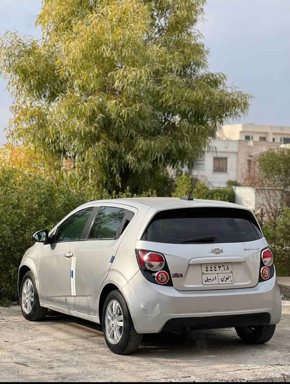 ئۆتۆمبێلی کشوفلیت سونیک2016...گێر تۆماتیک ...گێرو مەکینەو بەشەرت...جام کارەبای ... 2غەرامەی لەسەرە  ...قوفل مەرکەزی    1پارچەی  سبخ پشت و پێش کەپس چوار تایەی نوێ لەسەرە 
***********
69$نرخ مەجالی تێدایە أربيل, العراق
