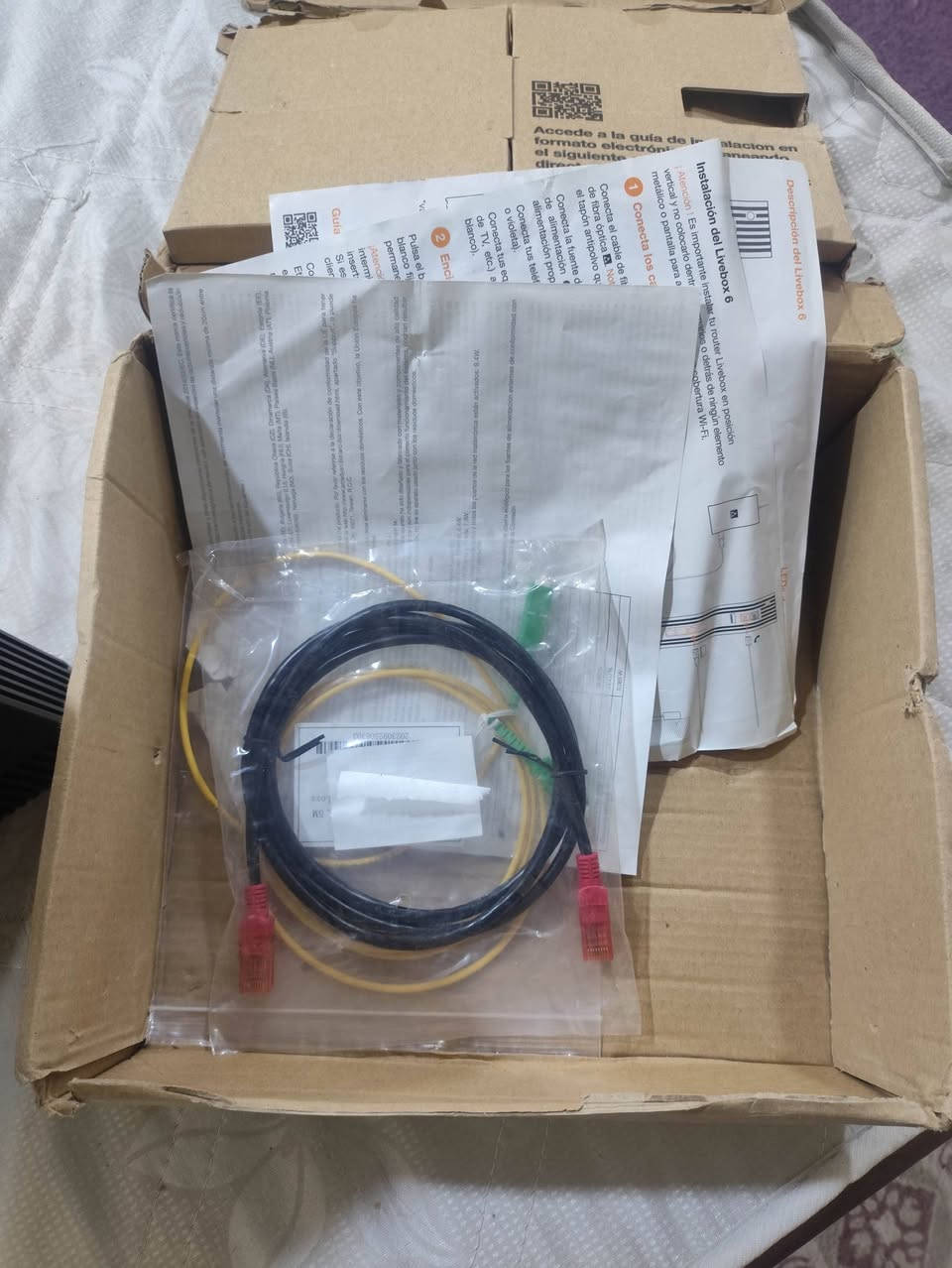 السلام عليكم 
راوتر ضوئي واي فاي 6 
يبث شبكتين


**إذا كنت صاحب هذا الإعلان وتريد حذفه لأي سبب، رجاءا أرسل رسالة إلى الدعم الفني**