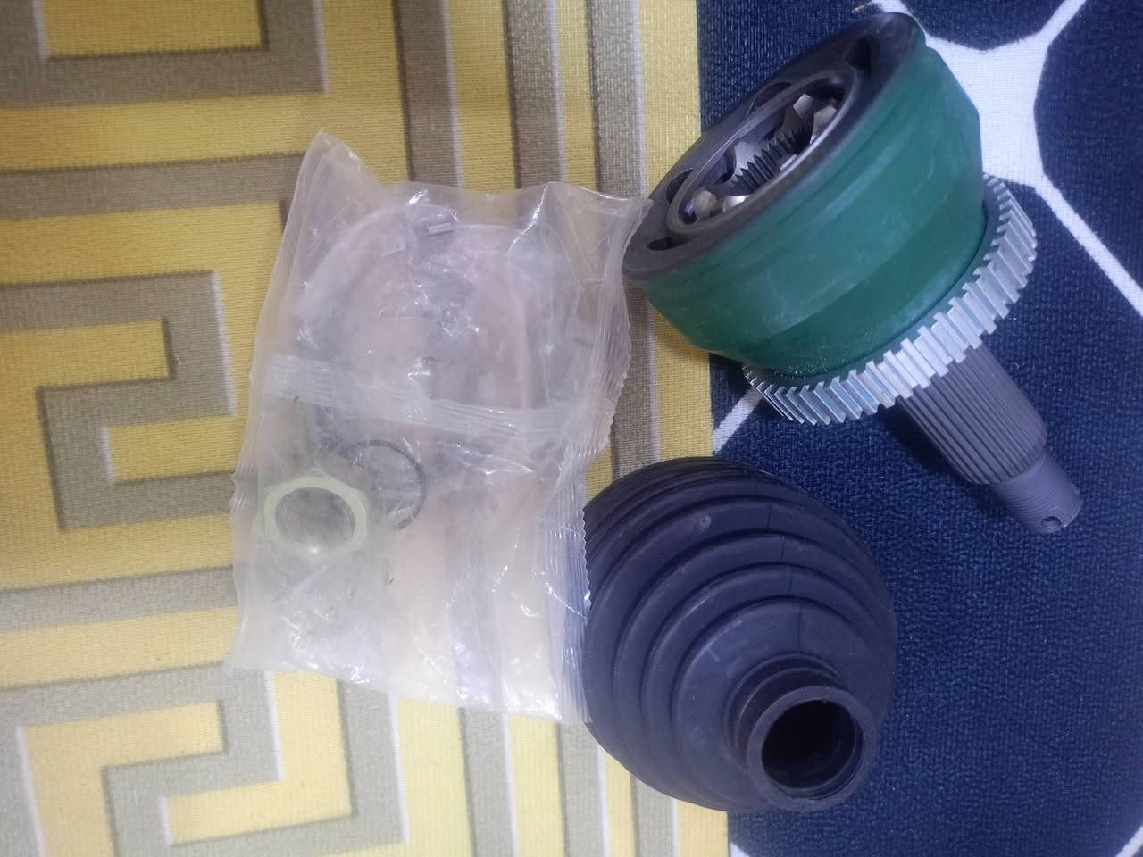 سلام عليكم
غراض سنتافيا للبيع
***********
