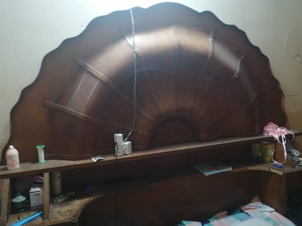 غرفه للبيع اي استفسار تصل على رقم *********** او *********** واتساب العنوان النجف ه
