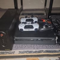 PS4 مهكر اونلاين • ٣ جوستك • ٥ العاب