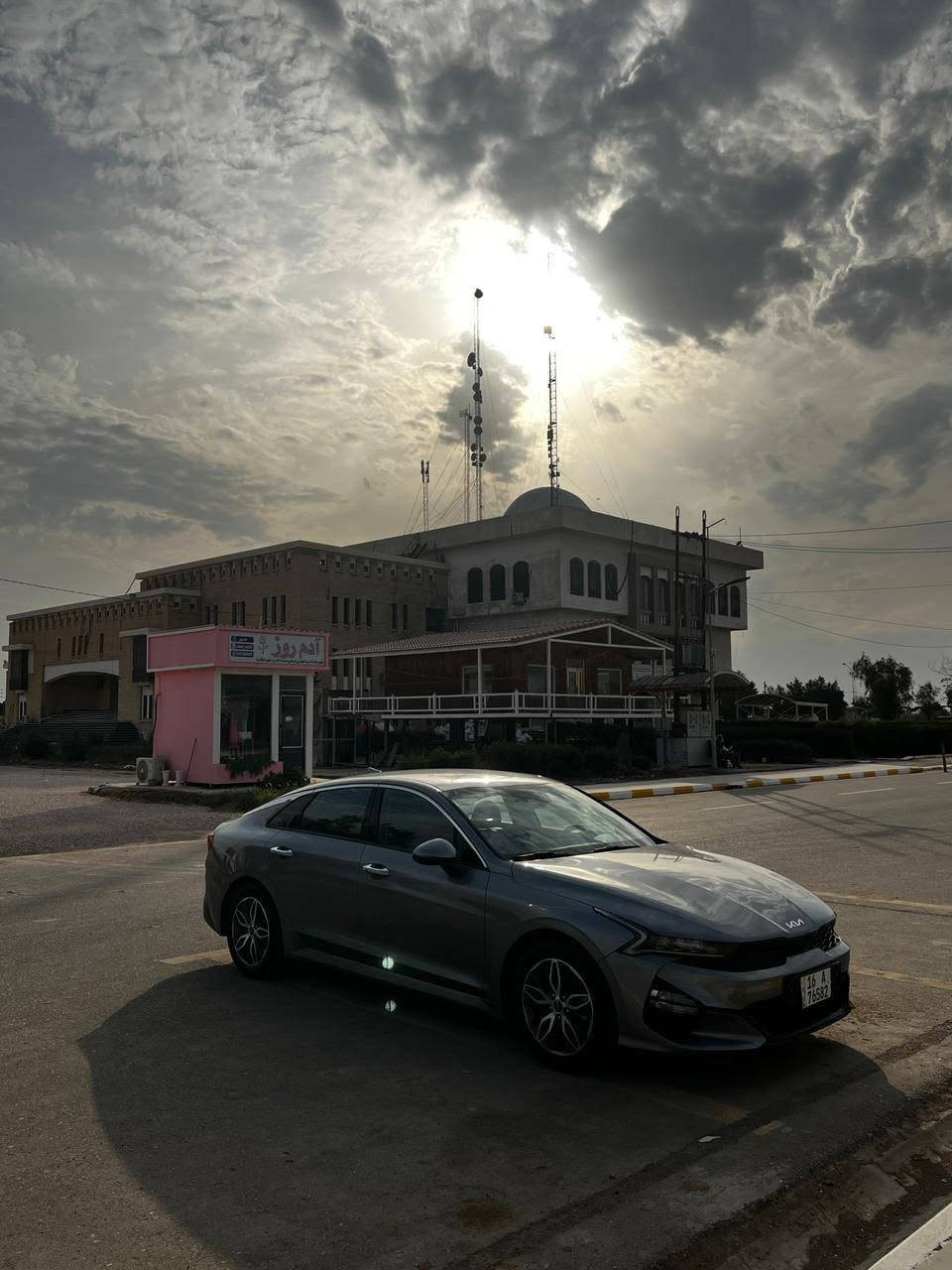 السلام عليكم
K5 
موديل 2023
غاز 
مكينه 2000
كفاله عامه 
فول مواصفات 
***********
