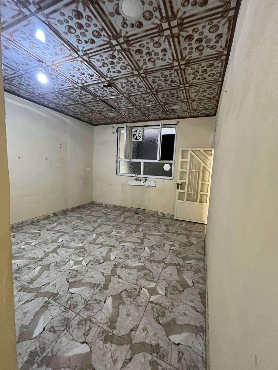 شقه للإيجار
فرع جامع الصحابه

‭0772 934 0222‬
