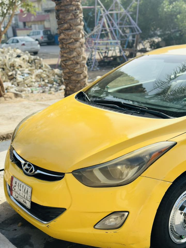 سلام عليكم النتره 13وارد أمريكي حادث فقط خشم جاملغ امامي لاشاصي ولا لغد مكفوله كير مكينه جدد تخم تاير جدد صدر امامي خلفي جدد تدفئه تبريد جدد السعر 105وبيهه مجال ***********مكان السياره بغداد السونار مرفق بلمنشور
