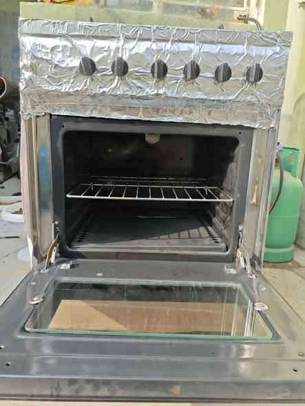 ئه م ته باخه بو فروشتن 4 چاويية فرني هه يه هه موي ئيش ده كات نرخي 75 مه عامه له شوين  كه لار  هه ركه سيك ويستي تيل بو خاوني بكات     ***********
