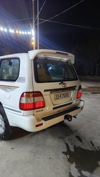 من رخص الادمن للمراوس مع اكسبلور 2010 نيفيا لاند كروزر مونيكا موديل 20...