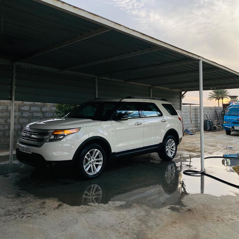 أللهم صلى على محمد وآل محمد فورد اكسبلور 2012 رقم شمالي سياره حلوه مكفوله محرك كير صدر امامي خلفي مكفول سياره محرك 6سلندر  سبير موجود سياره مفوله ع آخر شي لاستيك تبديل دواس كذالك موجود بيه  لايت زنون ويل كب ابيض سياره مال شارع أمريكي لمرغوب  بل اكسبلور لون ابيض سياره جهازه من كلشي يدات ستيل نيكل فتحت سقف مرئي تغليف اسود سياره كلش حلوه وبسعر حلو مكاني بغداد اي استفسار ***********
