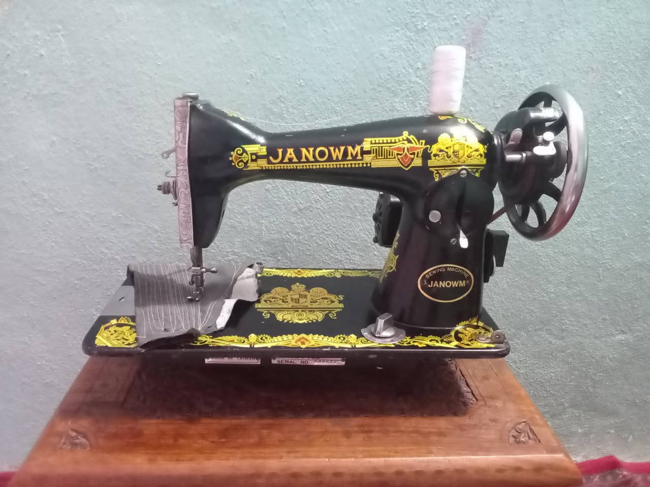 يوجد توصيل لكافه المحافظات
مكينه خياطه نظيفه تلمع نظافه فول شغاله وعل الفحص وخياطهة مرتب نظيفه حيل سعرهة 45 الف المكان بغداد


**إذا كنت صاحب هذا الإعلان وتريد حذفه لأي سبب، رجاءا أرسل رسالة إلى الدعم الفني**