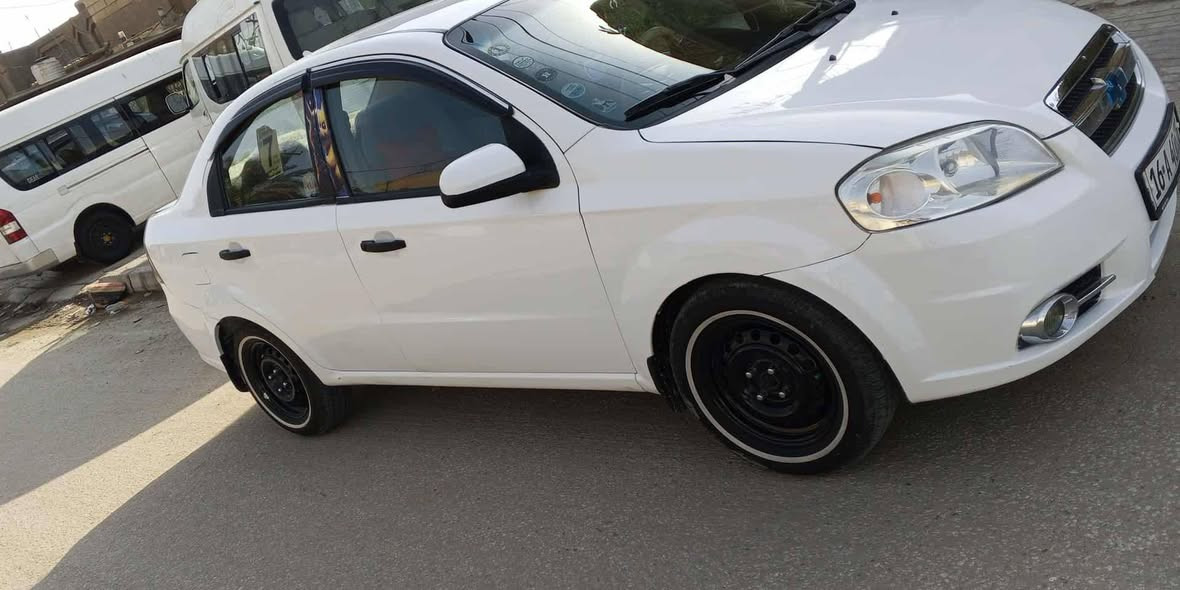 السلام عليكم 
افيو للبيع مديل11رقم النكليزي قادسيه بسمي مداور ثاني يوم...   مصبوغه حزام ..سعر 82وبيهه مجال تصال ***********
