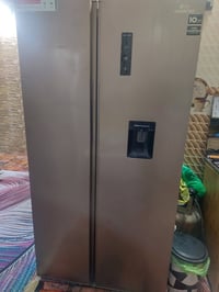 ثلاجة/مجمّد • تحتاج تصليح • بكاني تقاطع درويش