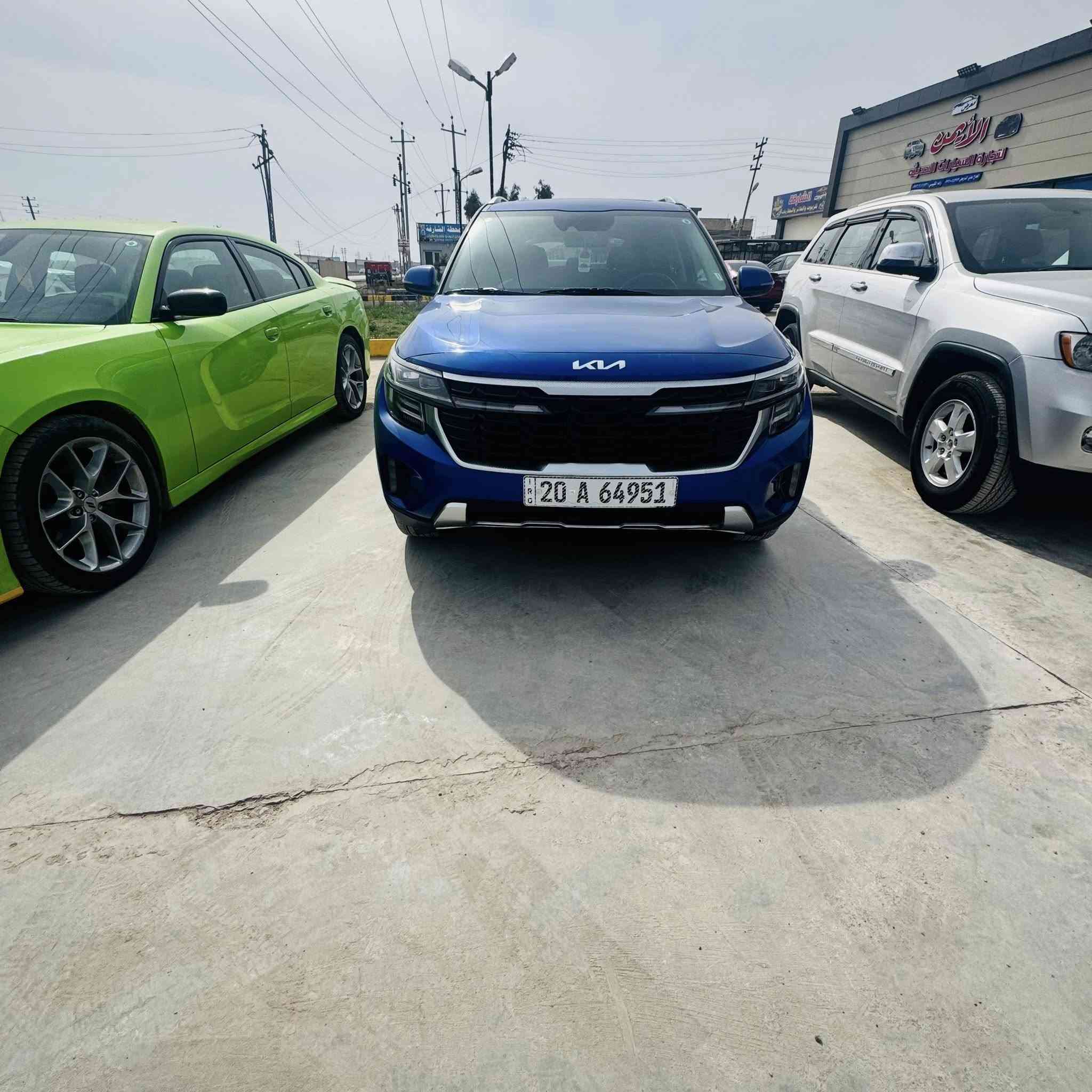 Kia SELTOS 2024
كيا سيلتوس ٢٠٢٤ نظيفة جداً 

فول مواصفات 

مكينه ٢٠٠٠ دوش المرغوب 

ماشية 27 الف فقط 

تبريد قطعتين 

بصمه تشغيل عن بعد

كشنات كهرباء 

تدفئة بالكشنات 

 فتحه  

داخل اسود جلد

شاشه تدعم ابل وكار بلي و كبيره متصله 

٣ رادارات

 تحديد مسار

توقف ذاتي 

نقطه عمياء

اطفاء ذاتي 

الضرر  صبغ جامرلغ امامي وشوية بالبنيد

السونار مرفق مع الصور 

السعر 175 وبيهة مجال بسيط

***********
