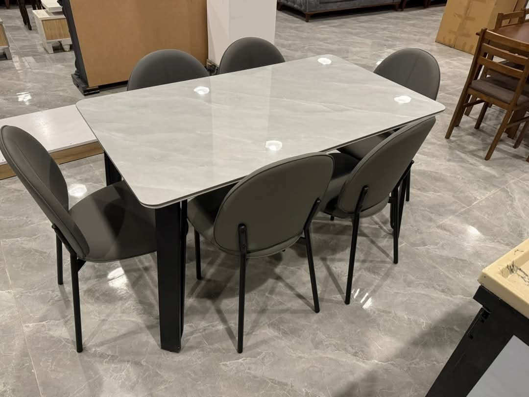 معرض صلاح آلدين للأثاث المنزلي للجمله والمفرد 
وصول ميز طعام مرمر تركي 6 كرسي ثقيل جدا
متانه فول فول كراسي جلد يتحمل أوزان ثقيله جدا 
***********
#زورونا_تجدون_مايسركم
#الفرع_الاول
تكريت الزهور مقابل كليه تربيه البنآت مجاور تانكي المآء قرب غصن الزيتون 
#الفرع_الثاني
تكريت الزهور مقابل مدرسة خالد بن وليد قرب تربيه البنآت وتساب ***********
