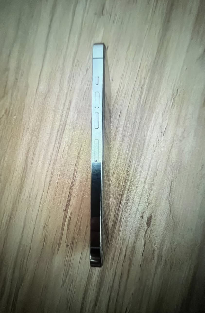 13 pro max ذاكره 256 مبدل بطاريه اصليه 96
بــ650 وبي مجال


**إذا كنت صاحب هذا الإعلان وتريد حذفه لأي سبب، رجاءا أرسل رسالة إلى الدعم الفني**