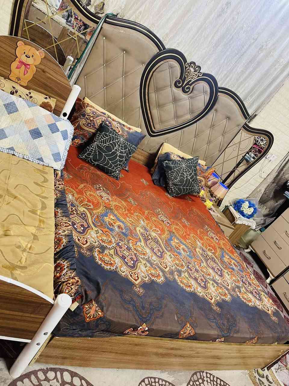 غرفه تركي 7 قطع اضرار بسيطه مو بكل القطع 
400 بيها مجال 
بغداد سبع قصور


**إذا كنت صاحب هذا الإعلان وتريد حذفه لأي سبب، رجاءا أرسل رسالة إلى الدعم الفني**